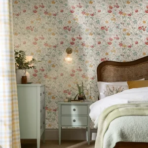 Shropshire Posy Wallpaper - Antique Pink
