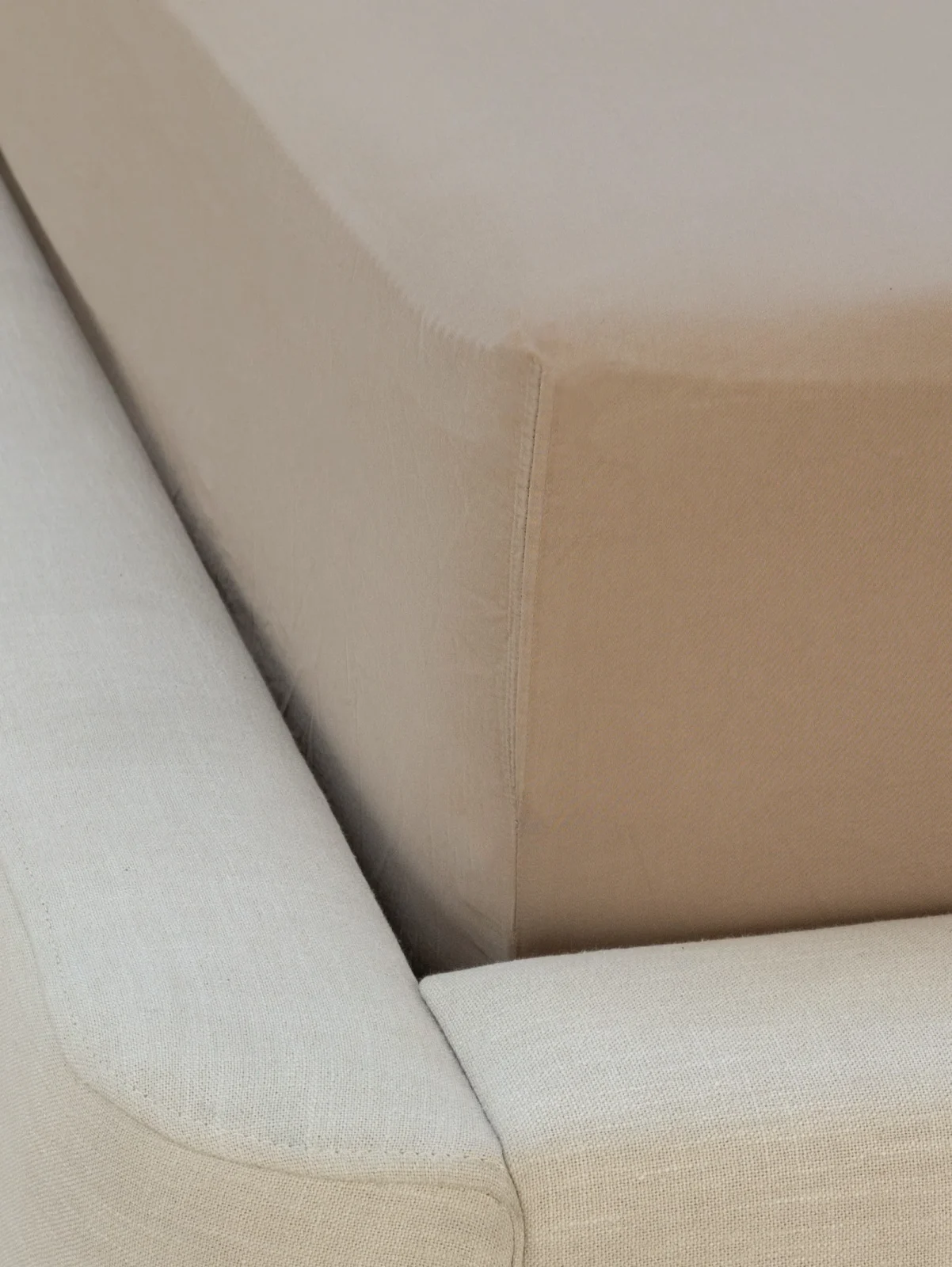 Dreamy Fitted Sheet - Image 3