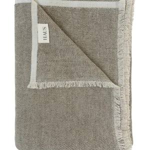 Elle Throw