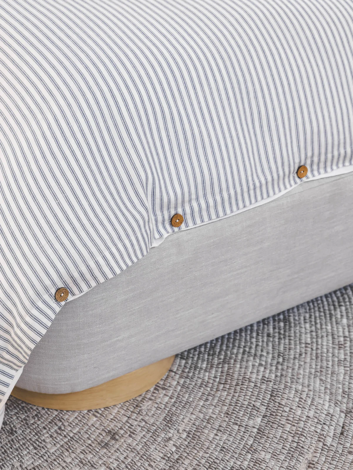 Oxford Bed Set - Image 3