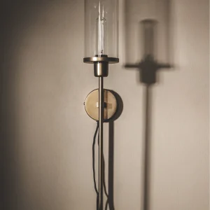Sydney Wall Light in Clear