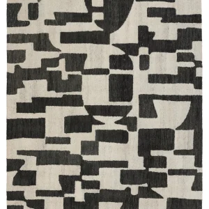 Uncover Rug in Oasis